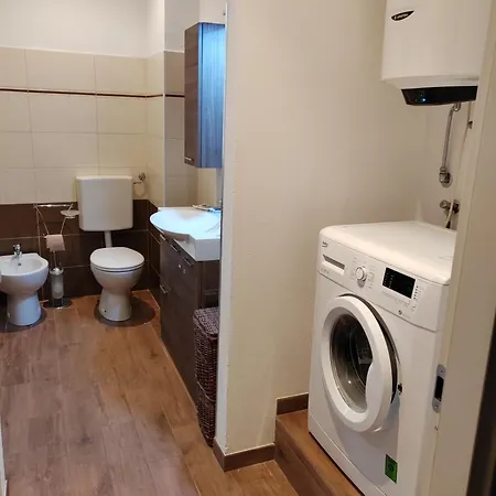 Boutique Apartment *